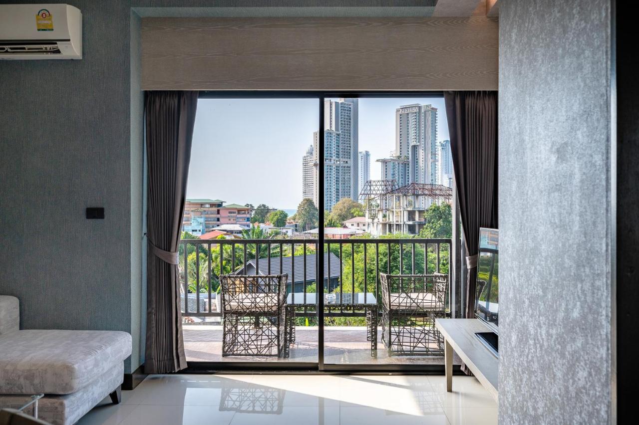 Manhattan Pattaya Hotel - Sha Extra Plus Екстериор снимка