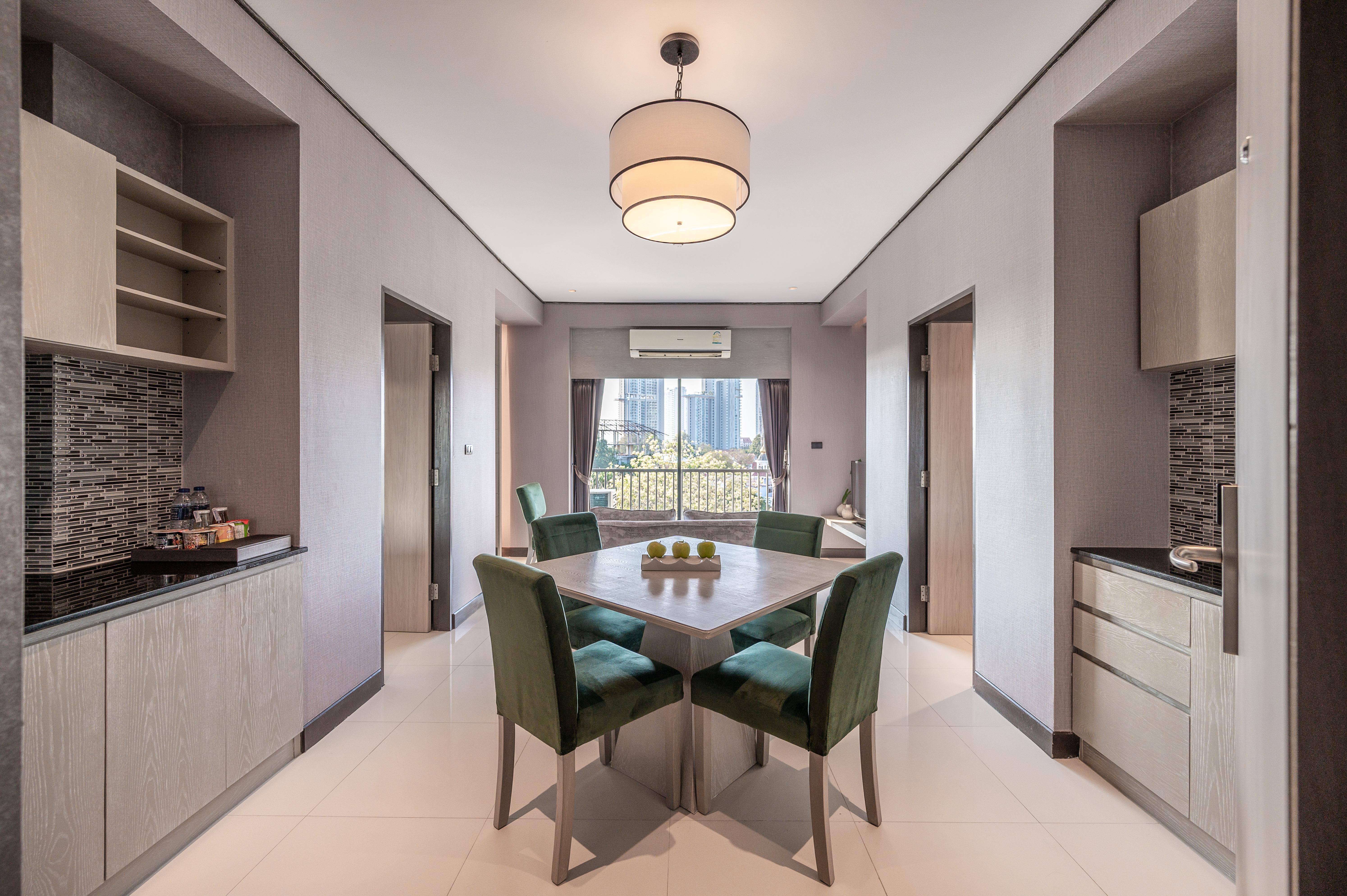 Manhattan Pattaya Hotel - Sha Extra Plus Екстериор снимка